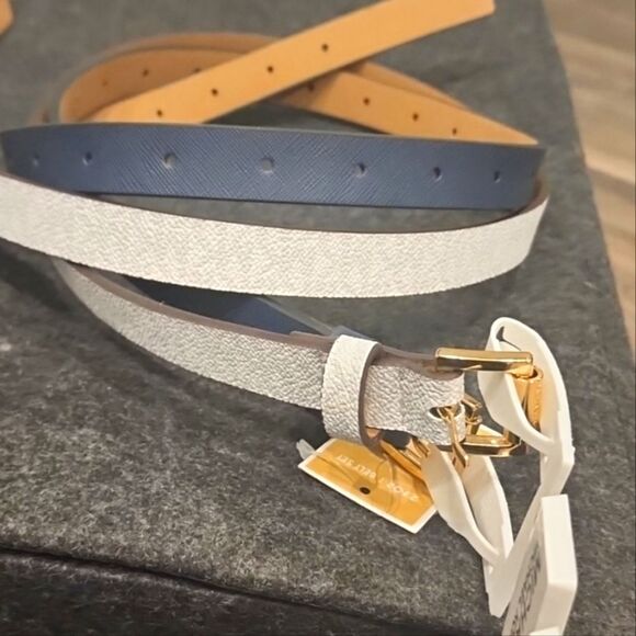 Michael Kors 2 For 1 MK Logo & Navy Belt Set - Picture 2 of 8